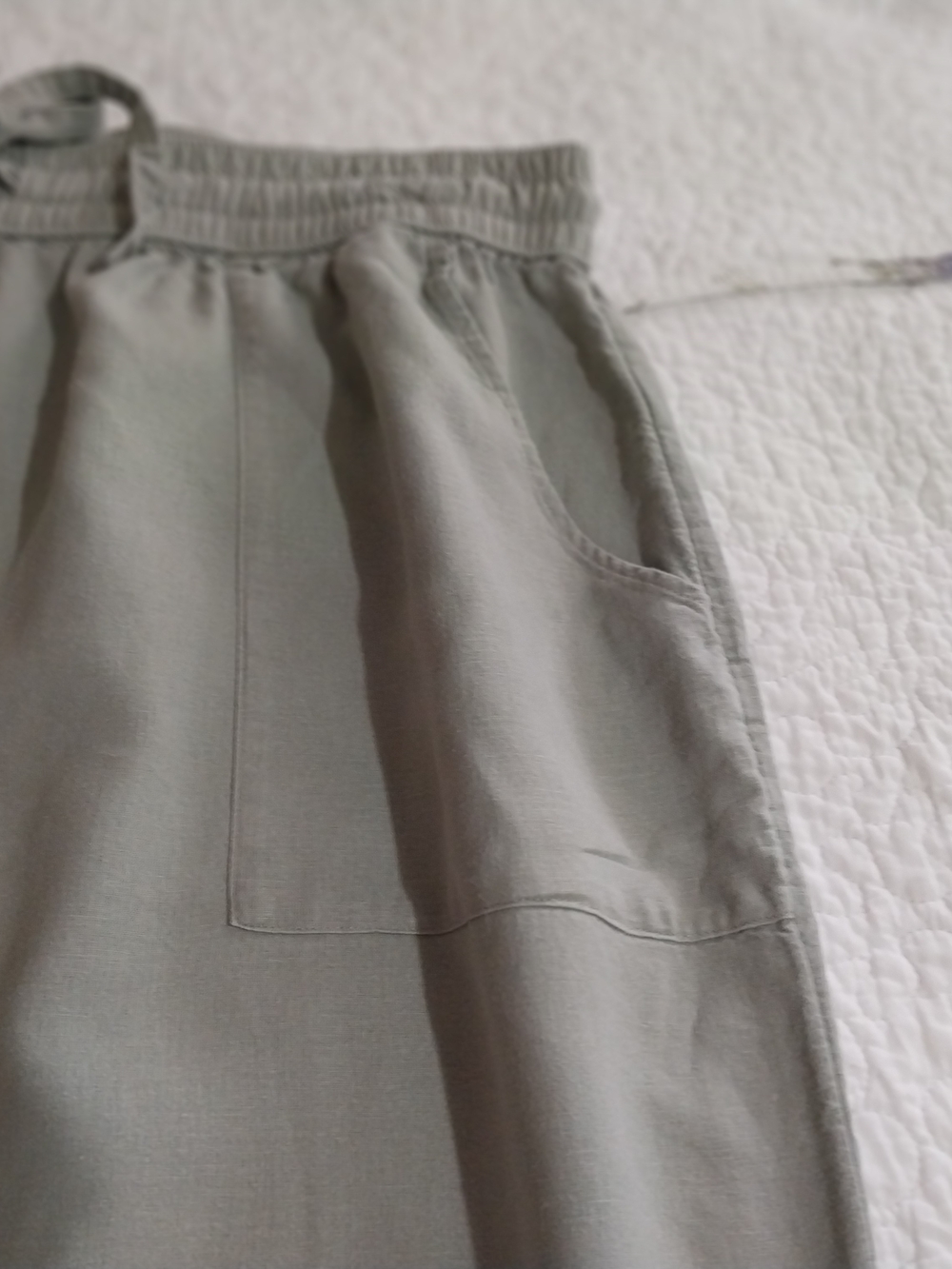 Cinthia Rowley Linen Relaxed Straight-Leg Drawstring Pants in Sage Green 1x - Picture 5 of 11